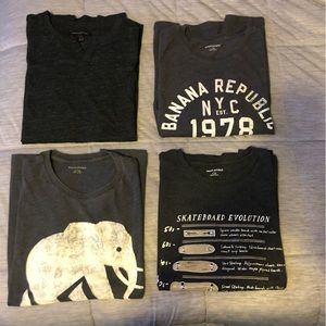 FOUR BANANA REPUBLIC T-SHIRTS LARGE ($20 for all 4)
